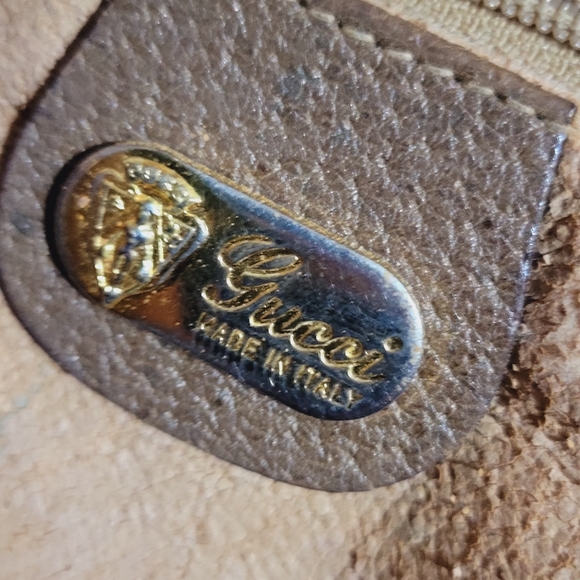 SOLD // Authentic Vintage Gucci Satchel Purse - Picture 4 of 15